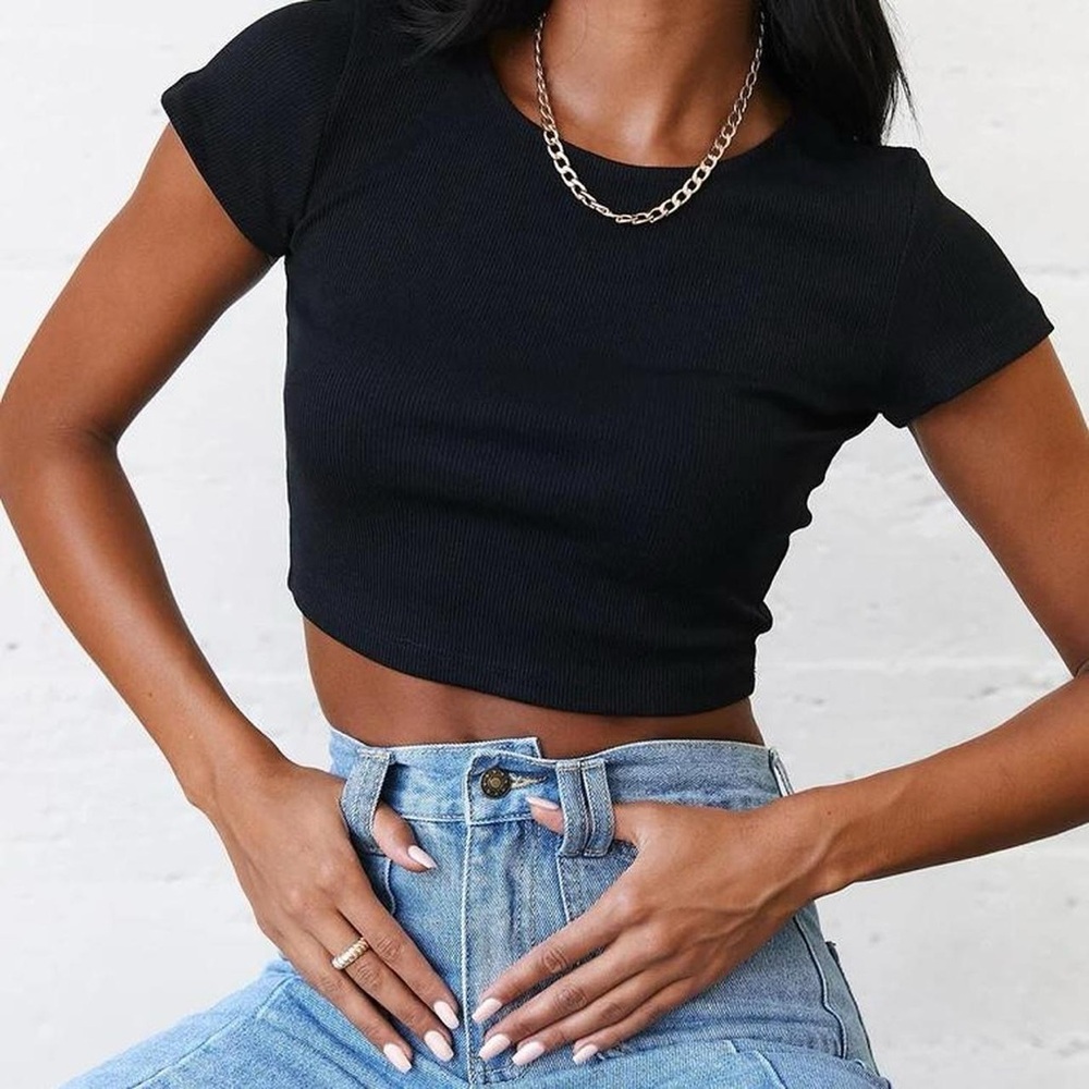 Black Princess Polly ribbed crop top #croptop